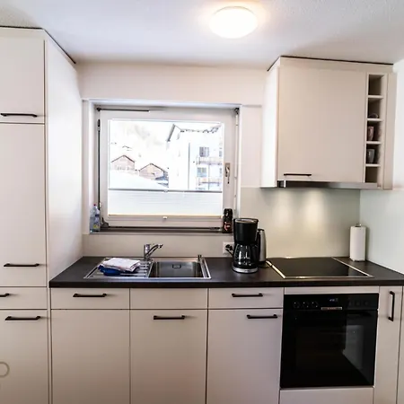 Haus Camillo Appartement-fewo 4-bettwohnung Nr- 8 By Interhome * Saas-Fee